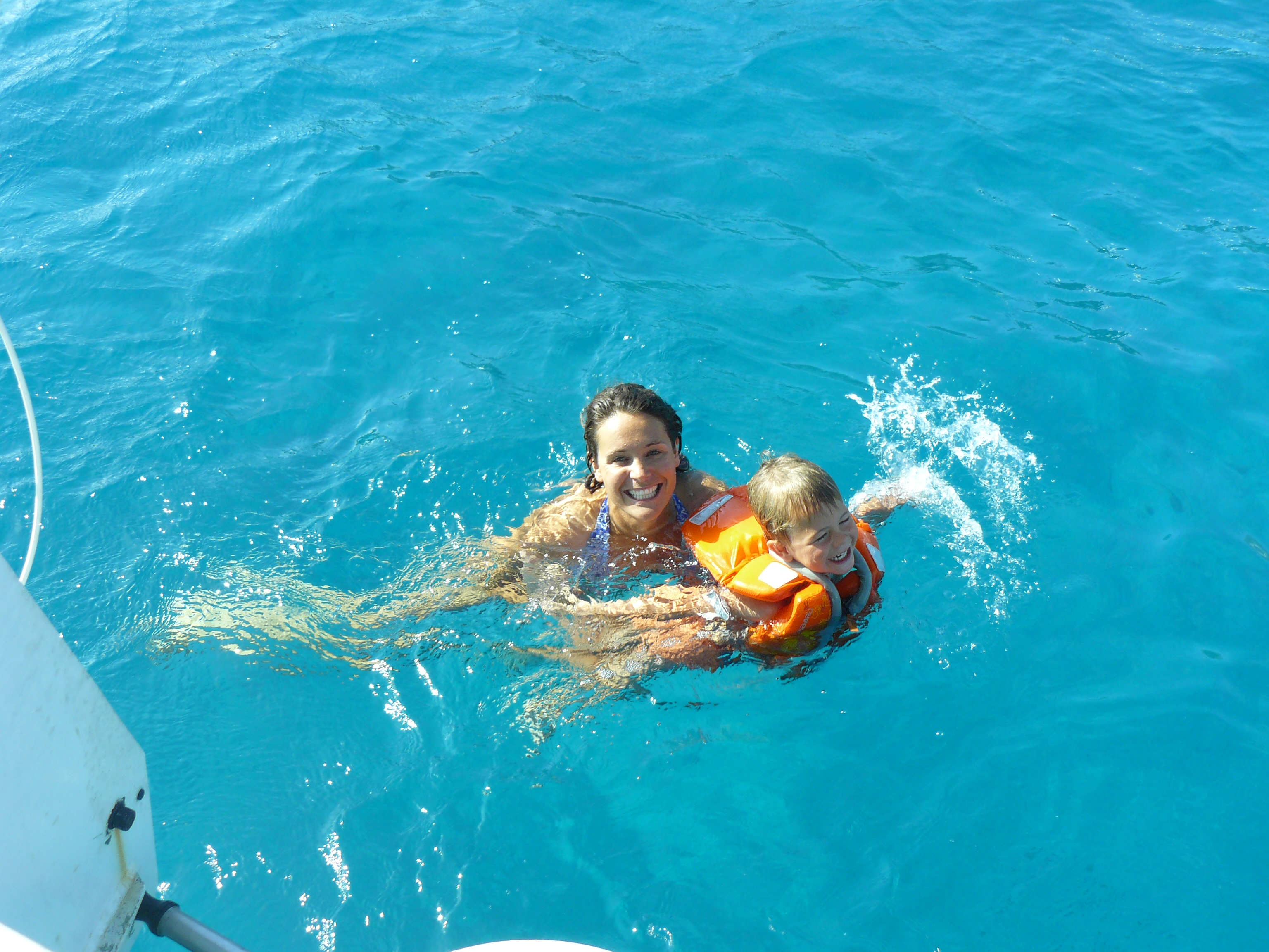 cours de natation avec gilet