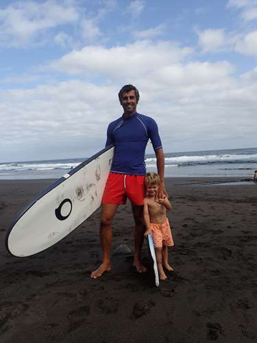 Surfeurs, Father & Son